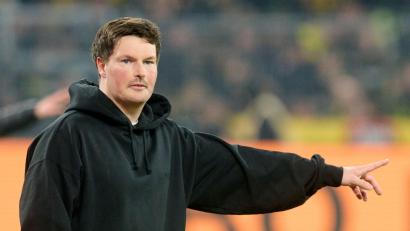 Bild: Bernd Thissen/dpa
Trainer Merlin Polzin und der Hamburger SV erwarten den FC Augsburg. (Archivbild)