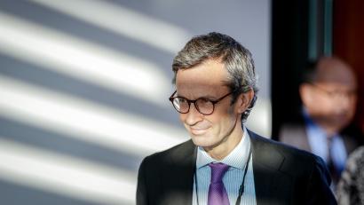 Bild: Kay Nietfeld/dpa
Günter Sautter gilt als einer der wichtigsten Berater des Kanzlers. (Archivbild)