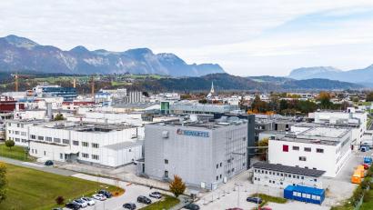 Bild: Expa/Johann Groder/APA/dpa
Branchenriesen wie Novartis haben Bereits Vereinbarungen mit den USA getroffen. (Archivbild)