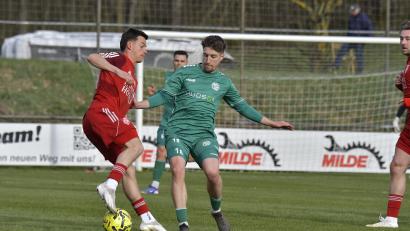 Archivbild: Hubert Ziegler
Andre Klahn (rechts) von der DJK Gebenbach