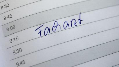 Bild: Jens Wolf/dpa-Zentralbild/dpa
Wer in Deutschland einen Facharzttermin braucht, muss häufig viel Geduld haben. (Symbolfoto)