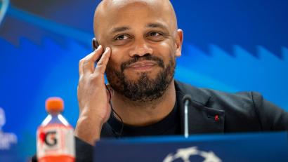 Bild: Peter Kneffel/dpa
Vincent Kompany verspürt große Freude auf sein 100. Spiel als Bayern-Coach.