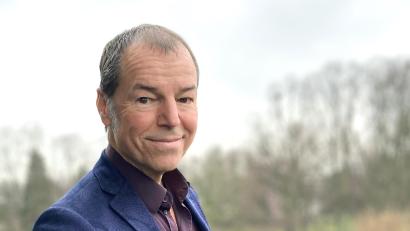 Bild: Kathie Wewer
Zeitaktuelle Politthriller sind Horst Eckerts Kernkompetenz. Seinen brandneuen Fall "Die Praktikantin" stellt in seiner alten Heimat, der Oberpfalz, vor.