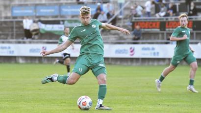 Bild: Hubert Ziegler
Leon Brandl von der DJK Gebenbach riss sich beim Spiel gegen den SV Fortuna Regensburg das Kreuzband.