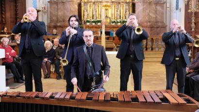 Bild: Robert Dotzauer
Überschäumende musikalische Osterfreude vermittelte am Ostermontag Bavarian Brass beim Konzert in der Klosterkirche Speinshart.