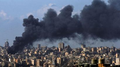 Bild: Marwan Naamani/dpa
Nach israelischer Lesart gilt die Waffenruhe nicht für den Libanon. Der Iran sieht das anders.