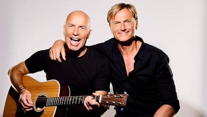 Bild: Roland Winkler/exb
Große Gefühle, lustiges Kopfkino und klassischen Austropop bringen "Zwoa Achterl – bitte!" auf die Bühne.