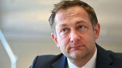 Bild: Katharina Kausche/dpa
Christophe Hansen ist in der EU-Kommission für Landwirtschaft und Ernährung zuständig.