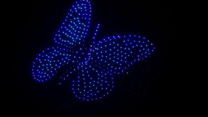 Bild: Sven Hoppe/dpa
Am Himmel über München leuchtete zum Beispiel ein großer Schmetterling.