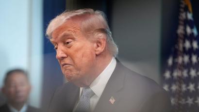 Bild: Alex Brandon/AP/dpa
US-Präsident Trump hat erneut die Nato kritisiert. (Archivfoto)