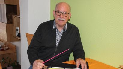 Bild: Konrad Rosner
Peter F. Dotzauer legt den Dirigentenstab nieder, bleibt aber der Blaskapelle Reuth als aktiver Musikant erhalten.