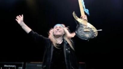 Bild: Emili Muraki/exb
Uli Jon Roth macht auf seiner "Virgin Killer 50th Anniversary"-Tour auch Station in Burglengenfeld.