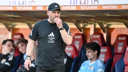 Bild: Harry Langer/dpa
Ermöglichte Linus Güther sein Bundesliga-Debüt: Trainer Steffen Baumgart