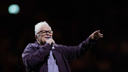 Bild: Rolf Vennenbernd/dpa
Bei Konzerten füllt Grönemeyer mühelos Stadien oder große Hallen. Die Auftaktkonzerte seiner Akustiktour in Dortmund waren ausverkauft.
