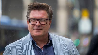 Bild: Peter Kneffel/dpa
Die Menschen hätten verlernt, einander zuzuhören, findet Schauspieler Francis Fulton-Smith. (Archivbild)