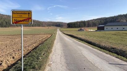 Bild: ge
Desaströser Zustand, aber wohl erst 2027/2028 zu beheben: Die Sanierung von Gemeindestraßen muss noch warten im Birgland. Das ergab das aktuelle Haushaltskonsolidierungskonzept.