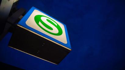 Bild: Lino Mirgeler/dpa
Der Fahrer der S-Bahn erlitt einen Schock. (Symbolbild)