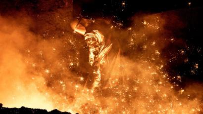 Bild: Hauke-Christian Dittrich/dpa
Die europäische Stahlindustrie soll von dem Gesetz profitieren. (Symbolbild)