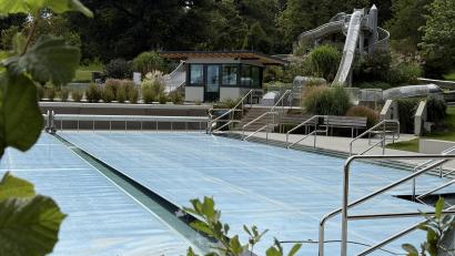 Archivbild: Petra Hartl
Durch die Sanierung des städtischen Waldbades ist der haushaltliche Schuldenstand von Sulzbach-Rosenberg wieder angestiegen. Ende 2025 liegt er bei 58.613.696 Euro.