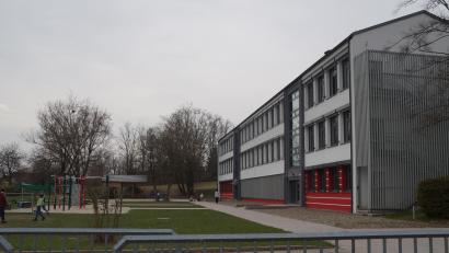 Bild: wel
Nach der umfangreichen Sanierung der Grundschule mit Einrichtung von Räumen zur Ganztagsbetreuung stehen keine größeren Investitionen für die kommenden Jahre an.