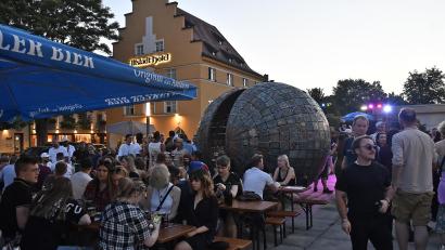 Archivbild: Petra Hartl
Wer beim Amberger Altstadtfest den Multifunktionsplatz betreiben möchte, kann sich noch beim Amberger Congress Marketing dafür bewerben.