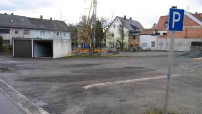 Archivbild: Bernhard Kreuzer
Der Mischwasserkanal unter dem Speckermühlplatz muss saniert werden. Wie das erfolgen wird und wie die Kosten auf die Bürger umgelegt werden, ist dann Sache des künftigen Gemeinderats.