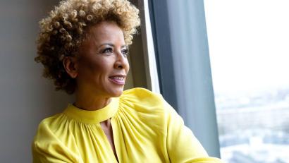 Bild: Sven Hoppe/dpa
Arabella Kiesbauer will Masken fallen sehen. (Archivbild)