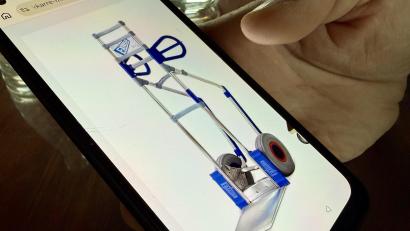 Bild: upl
So sehen die Sackkarren aus, die Stefan Pröm vermietet.