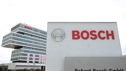 Bild: Bernd Weißbrod/dpa
Bosch hat im vergangenen Jahr einen Millionenverlust gemacht.