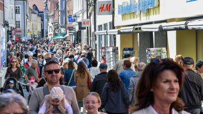 Archivbild: Stephan Huber
Zu den zwei verkaufsoffenen Sonntagen in Amberg soll ein dritter hinzukommen.