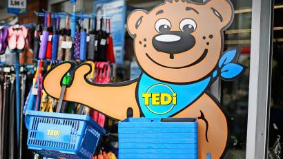 Bild: Ina Fassbender/dpa
Der Discounter Tedi kündigt seine Rückkehr nach Marktredwitz an.