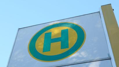 Symbolbild: Bernd Weißbrod/dpa
In Mimbach werden zwei Bushaltestellen vorübergehend verlegt.