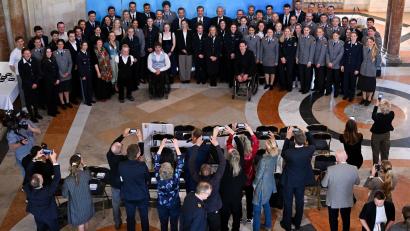 Bild: Sven Hoppe/dpa
Großer Empfang für Bayerns Olympioniken in der Bayerischen Staatskanzlei.