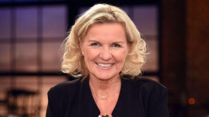 Bild: Henning Kaiser/dpa
Schriftstellerin Hera Lind spricht über ihre Rolle als Mutter. (Archivbild)