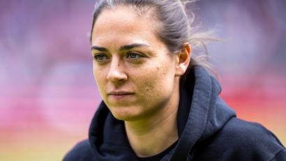 Bild: Frank Hammerschmidt/dpa
Sabrina Wittmann hält viel von Marie-Louise Eta. (Archivbild)