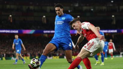 Bild: Ian Walton/AP/dpa
Zurück in Leverkusens Abwehr: Jarell Quansah. (Archivbild)