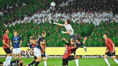 Bild: Swen Pförtner/dpa
Zwischen Hannover 96 und dem SC Paderborn gab es viel Kampf, aber wenig Klasse.