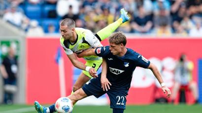 Bild: Uwe Anspach/dpa
Borussia Dortmund hat bei der TSG 1899 Hoffenheim verloren.