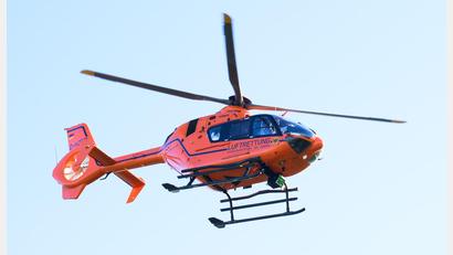 Bild: Julian Stratenschulte/dpa
Mit lebensgefährlichen Verletzungen kam der Mann in die Klinik, wo er nachts starb. (Symbolbild)