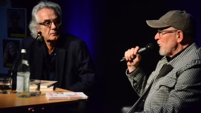 Bild: Kunz
Erfolgsautor Friedrich Ani (links) plaudert mit Stefan Voit.