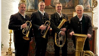 Bild: Alois Weinzierl
Das Altbayerische Adventssingen findet wieder in der Stadtpfarrkirche St. Georg statt.