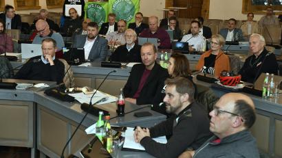 Archivbild: Petra Hartl
Mehr als ein Viertel der Amberger Stadträte - hier ein Blick in den Rathaussaal während einer Sitzung - scheidet mit dem 30. April aus dem Amt.
