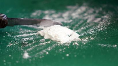 Bild: Marcus Brandt/dpa
Die Anklage geht von einer Kokainmenge von fast eineinhalb Tonnen aus. (Symbolbild)