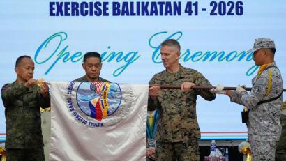 Bild: Aaron Favila/AP/dpa
Rund 17.000 Soldaten aus sieben Ländern nehmen am diesjährigen „Balikatan“-Manöver teil.