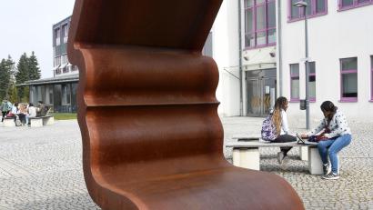 Archivbild: Gabi Schönberger
Der Frauenanteil bei Professuren ist an der OTH Amberg-Weiden relativ niedrig. Die Hochschule versucht Frauen mit speziellen Maßnahmen zu fördern.