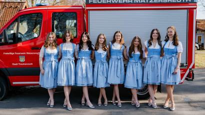 Bild: Helena Weyermüller
Mit acht Festdamen feiert die Feuerwehr Matzersreuth ihr Jubiläumswochenende.