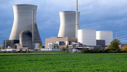 Bild: Sven Hoppe/dpa
In Deutschland wurden alle Atomkraftwerke abgeschaltet. Dieses hier stand in Bayern. (Archivbild)