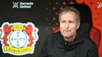 Bild: Fabian Strauch/dpa
Will mit Bayer Leverkusen ins Pokalfinale: Kasper Hjulmand. (Archivbild)