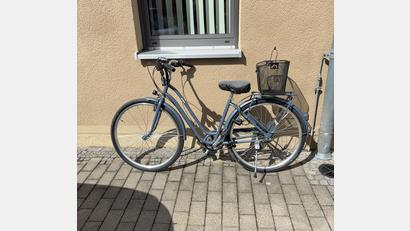 Bild: Polizeiinspektion Schwandorf
Dieses Fahrrad wurde beim Verdächtigen gefunden und als Diebesgut identifiziert.