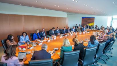 Bild: Michael Kappeler/dpa
Zur IP-Adressenspeicherung gab es vor der Kabinettsbefassung Abstimmung zwischen dem Bundesinnenministerium und dem Justizressort.